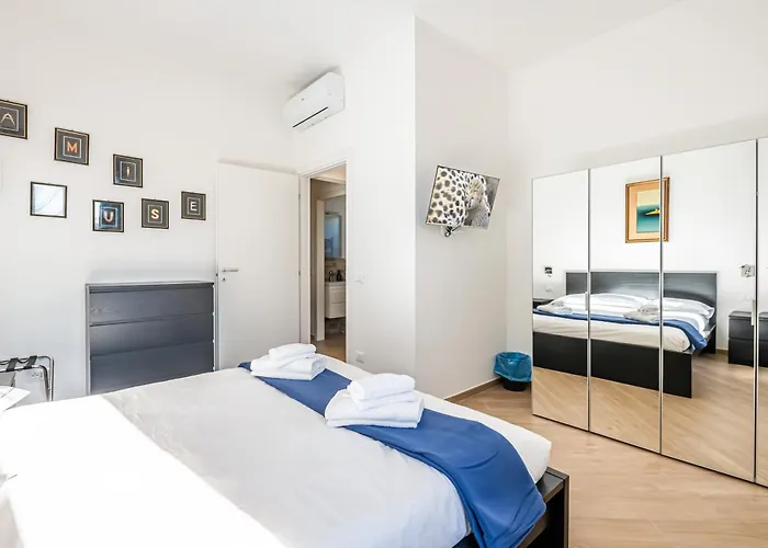 Guesthost - Charming Hideaway In Florence - Apt X4